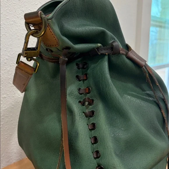 Green Leather Drawstring Bag - Picture 4 of 12